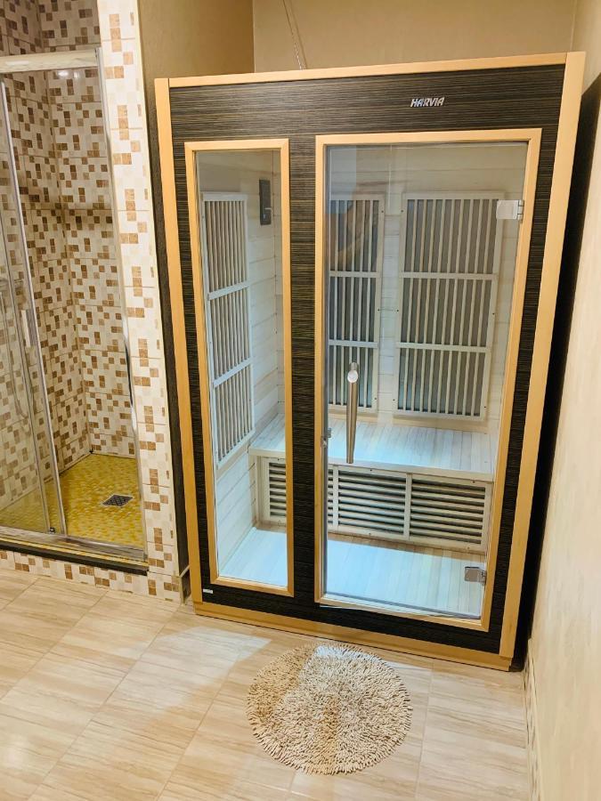 O.K. Hotel Валмиера Екстериор снимка